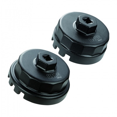 Tampões de cubo de roda pretos em metal com porca hexagonal e marca USAG