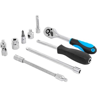 Conjunto de ferramentas com chave de catraca, soquetes, extensões e adaptadores