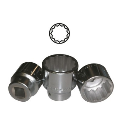 Três bocas de catraca cromadas com formato dodecagonal, em fundo branco