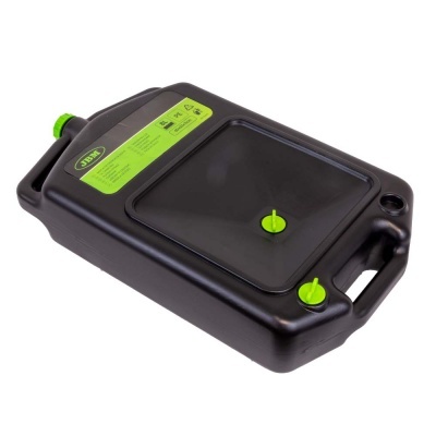 Recipiente plástico preto com tampa verde e rótulo verde