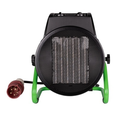Aquecedor elétrico portátil preto com estrutura metálica verde e cabo grosso com ficha vermelha