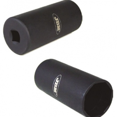 Duas soquetes pretas JBM em fundo branco