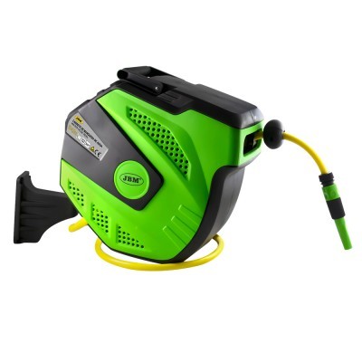 Enrolador de mangueira verde e preto com mangueira amarela