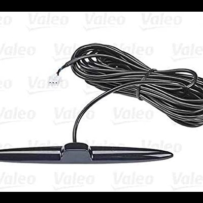 Antena automóvel preta com cabo longo e conector branco em fundo branco com marca Valeo