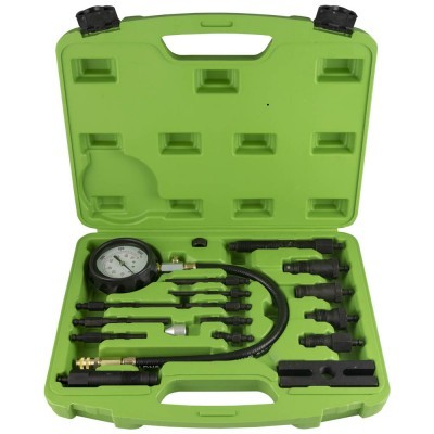 Conjunto de ferramentas para medição automóvel com manómetro, mangueiras e adaptadores numa caixa verde