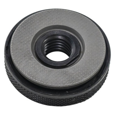 Peça metálica circular com rosca central