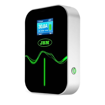 Carregador elétrico de parede JBM com ecrã digital e detalhes verdes