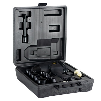 Conjunto de ferramentas elétricas em estojo preto com chaves de soquete.