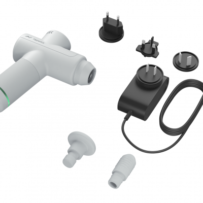 Dispositivo massageador portátil branco com carregador, adaptadores e bicos de massagem