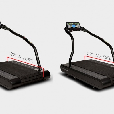 Duas passadeiras eléctricas pretas com ecrãs digitais, largura 27 polegadas, comprimentos 68 e 89 polegadas.