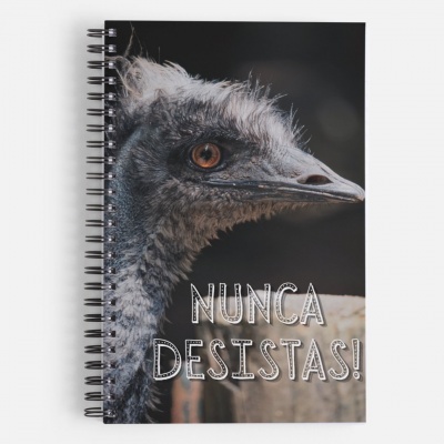 Caderno com capa dura de avestruz e texto motivacional