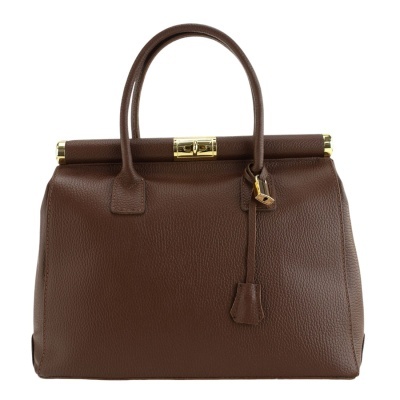 Mala de mão castanha em pele com fecho dourado e cadeado