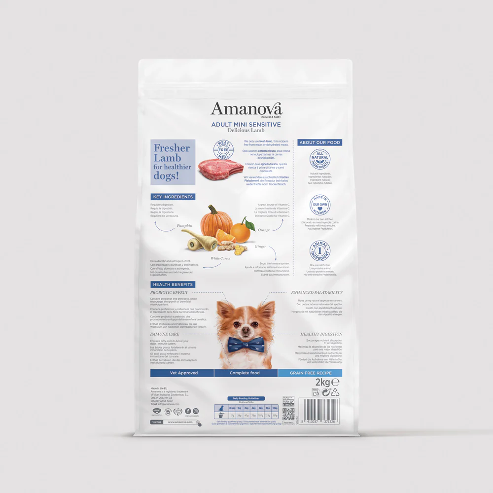 embalagem de comida para cães Amanova Adult Mini Sensitive sabor cordeiro com imagem de cão e legumes