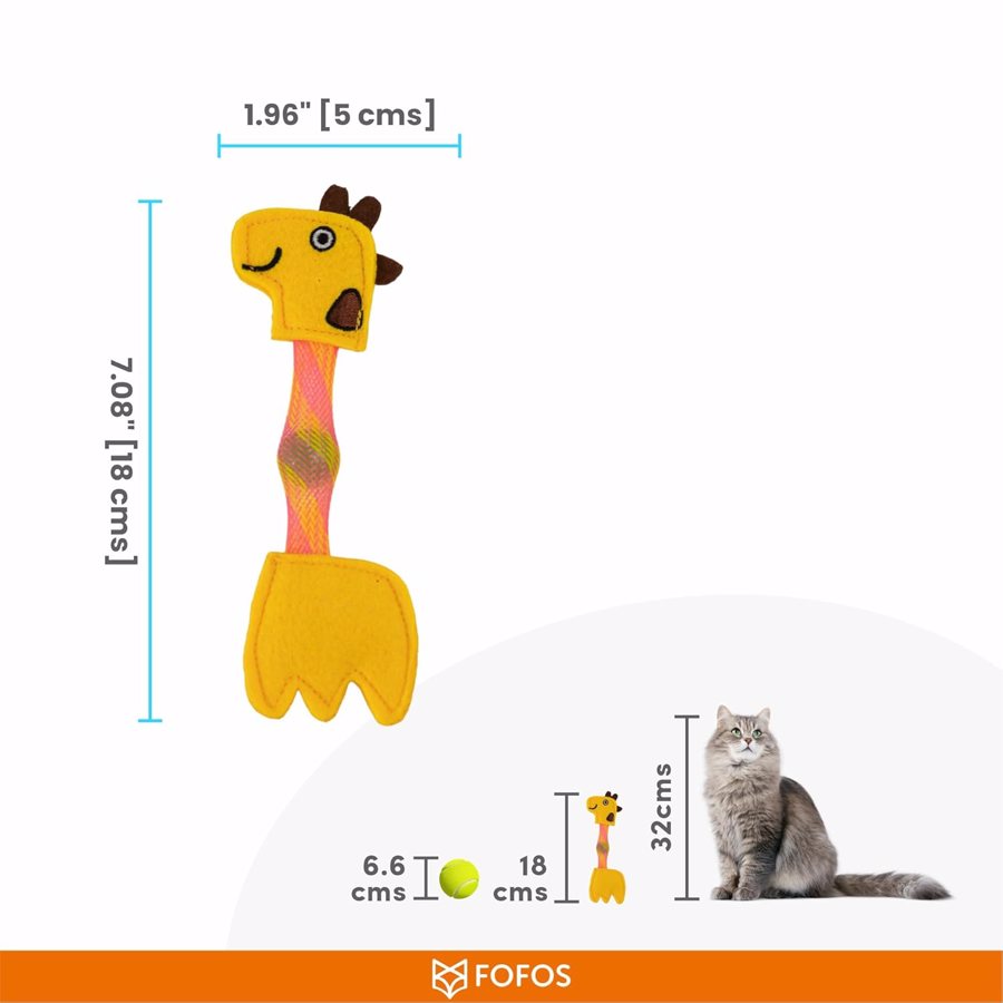 Brinquedo amarelo em forma de girafa para gatos com dimensões e comparação com bola e gato.