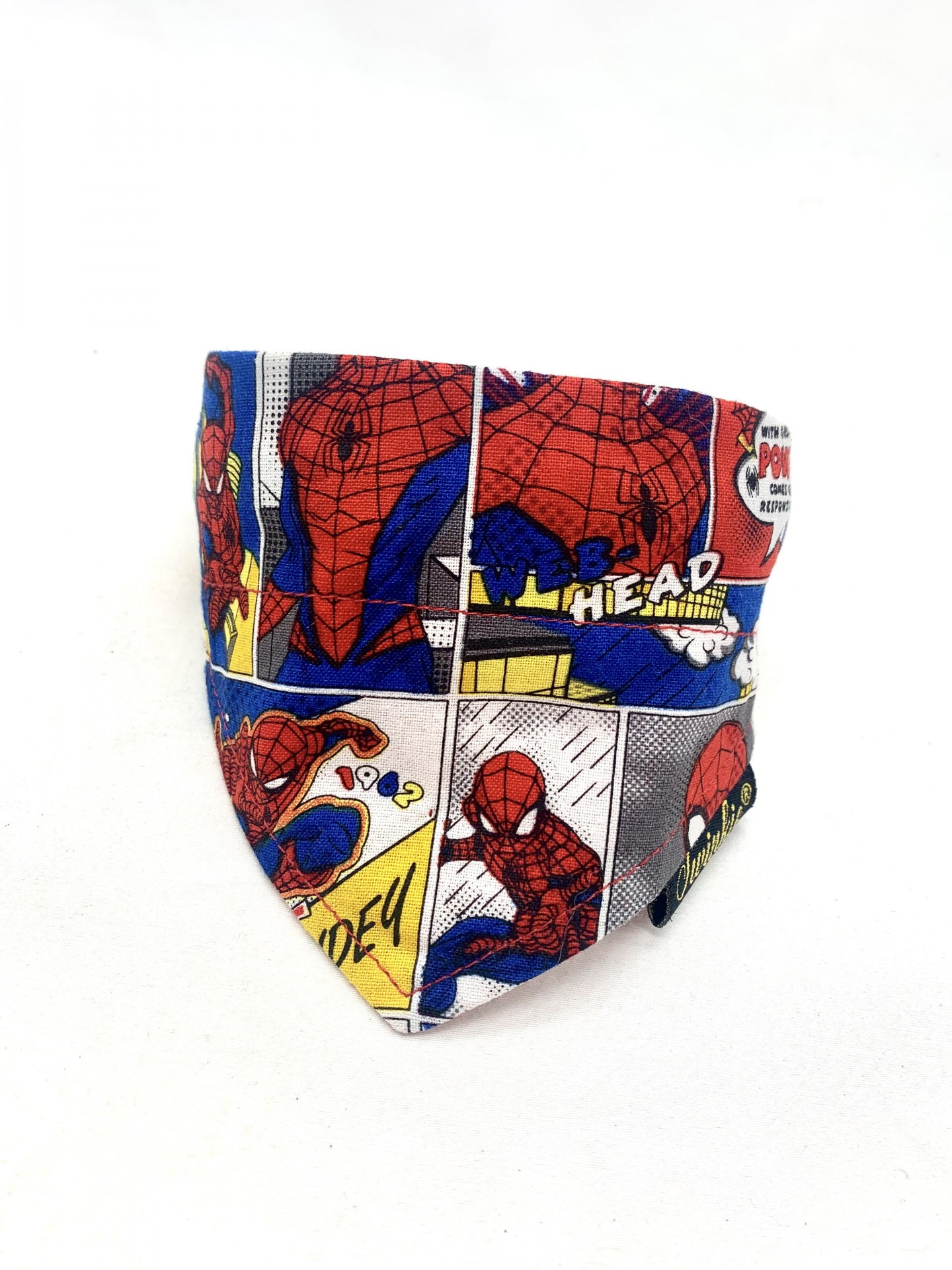 Máscara de tecido reutilizável com design de Banda Desenhada do Homem-Aranha