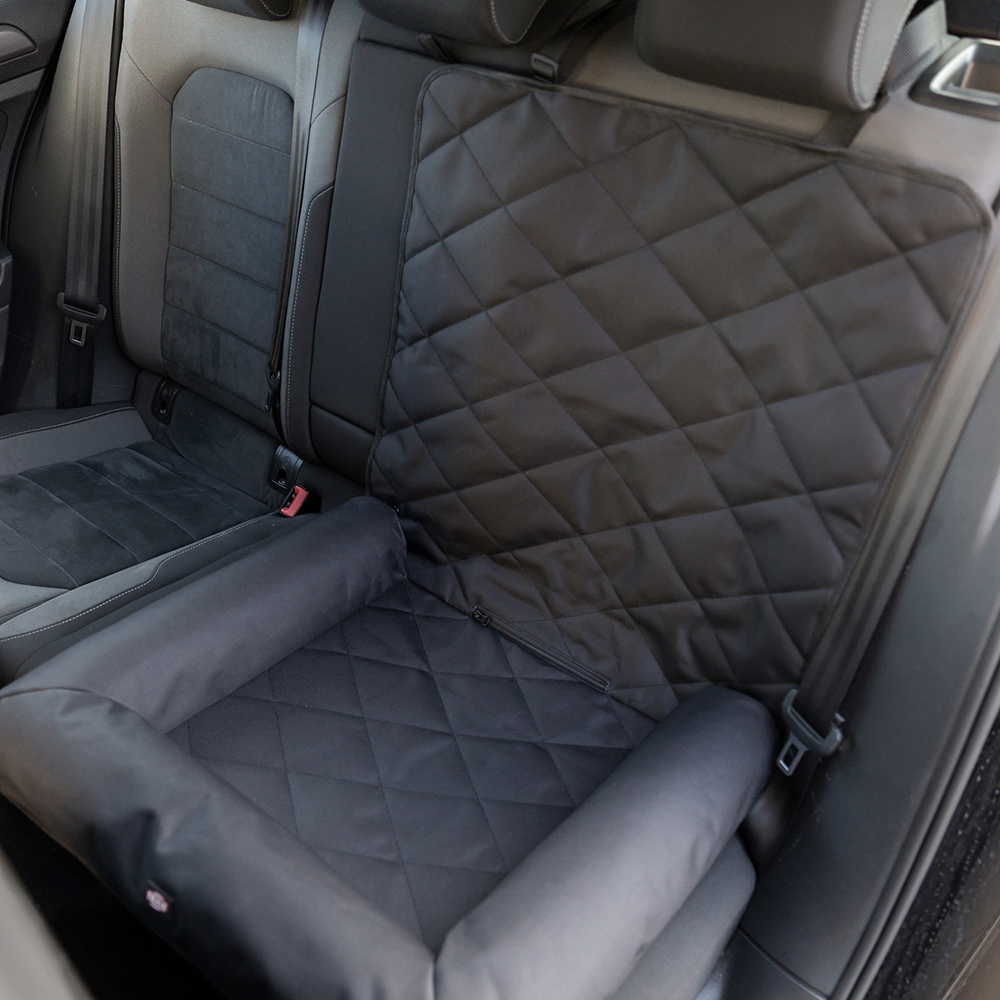Proteção acolchoada preta para assento traseiro de carro