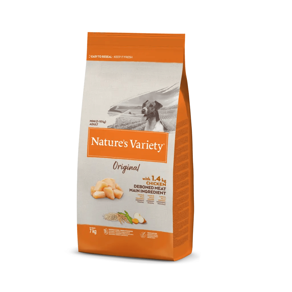 Embalagem de ração para cães Nature's Variety Original branco e laranja com imagem de cão e texto sobre ingredientes.