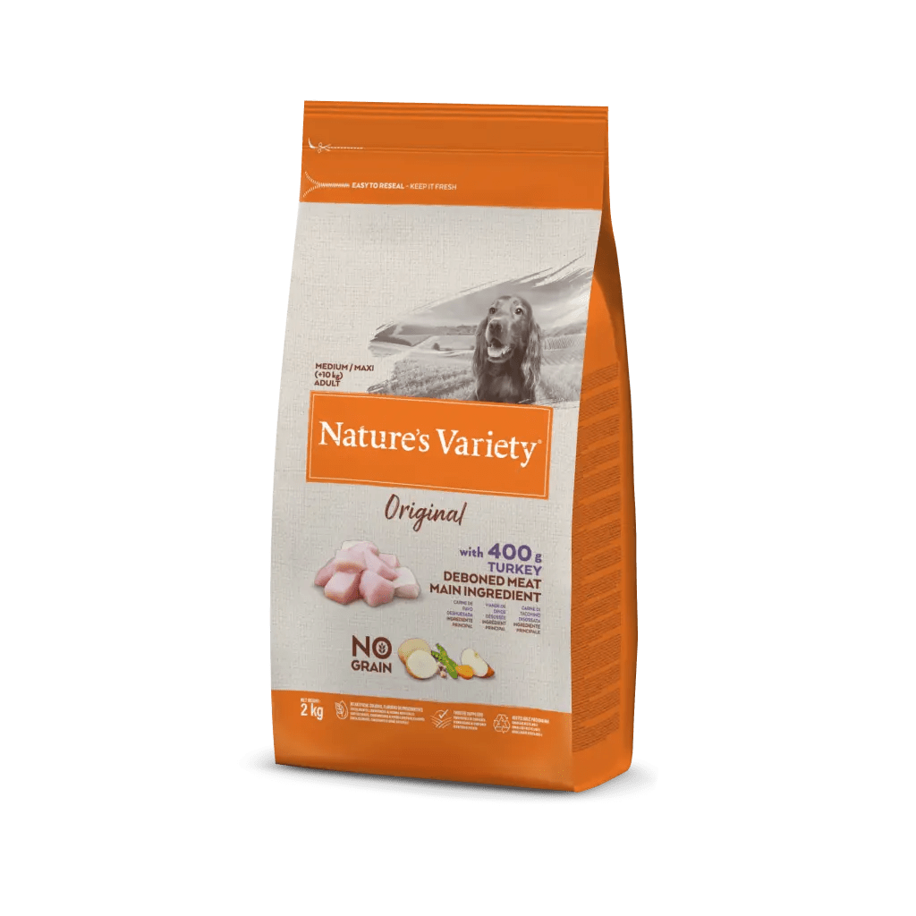 Saco de ração para cães Natures Variety Original laranja e branco com imagem de cão