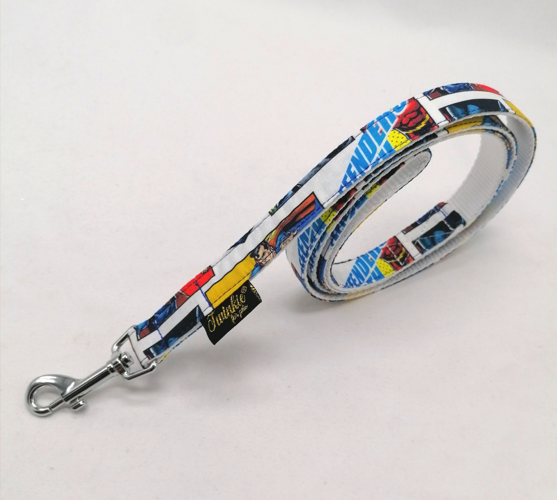 Trela para cão colorida com gancho de metal e etiqueta Noblesse