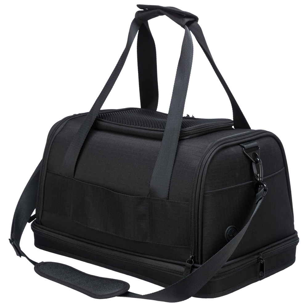 Mala desportiva preta com alças e compartimentos com fechos