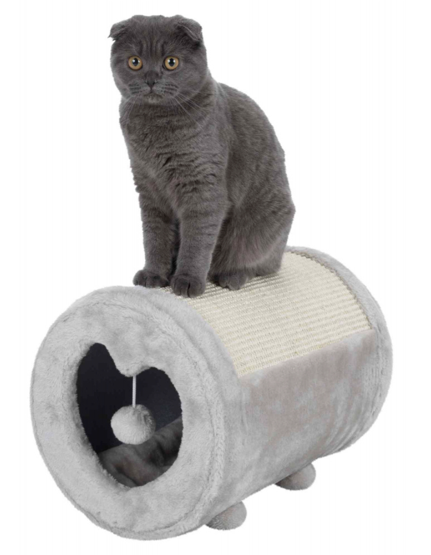 Arranhador cilíndrico cinza com abertura em forma de coração e bola pendurada