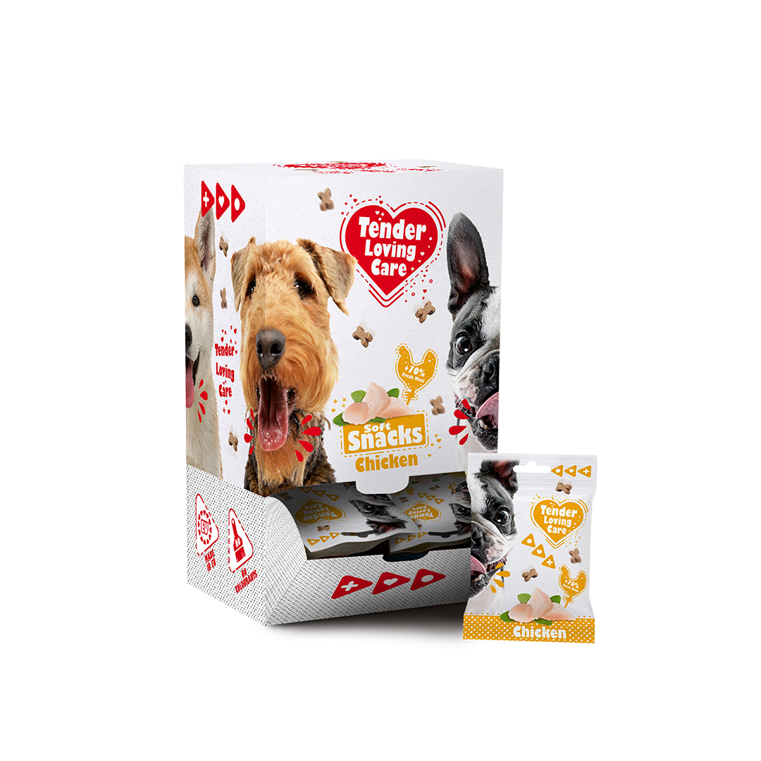 Embalagem de snacks para cães Tender Loving Care Chicken com cães e texto destacado