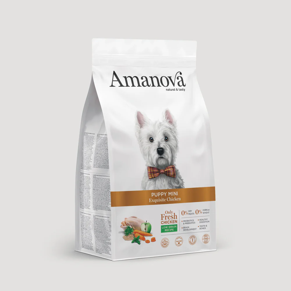 Pacote branco de ração Amanova para cachorros filhotes com imagem de cão e gravata borboleta