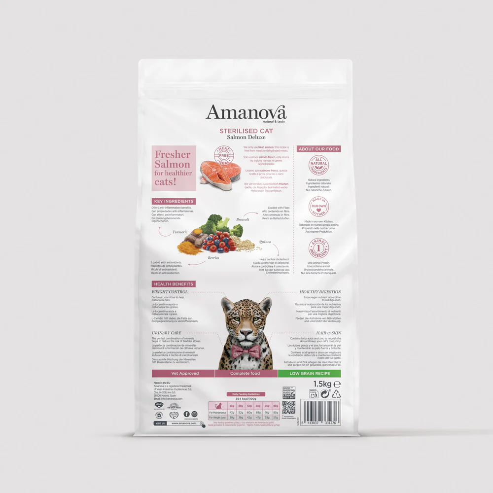 Pacote branco de comida para gato Amanova Salmon Deluxe com imagens de salmão, vegetais e leopardo
