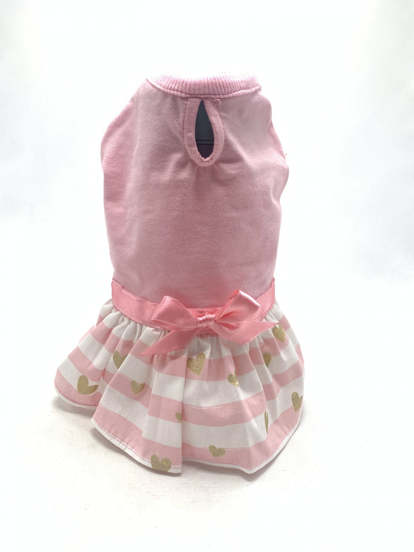 Vestido para cão cor-de-rosa com saia às riscas brancas e cor-de-rosa e corações dourados