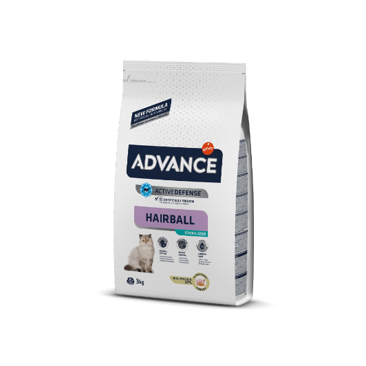 Saco de ração Advance Hairball Sterilized para gatos com 3 kg em fundo branco