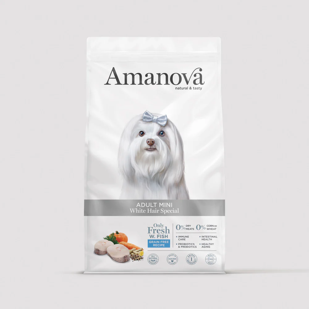 Embalagem de ração para cães Amanova Adult Mini White Hair Special com cão branco e texto informativo.