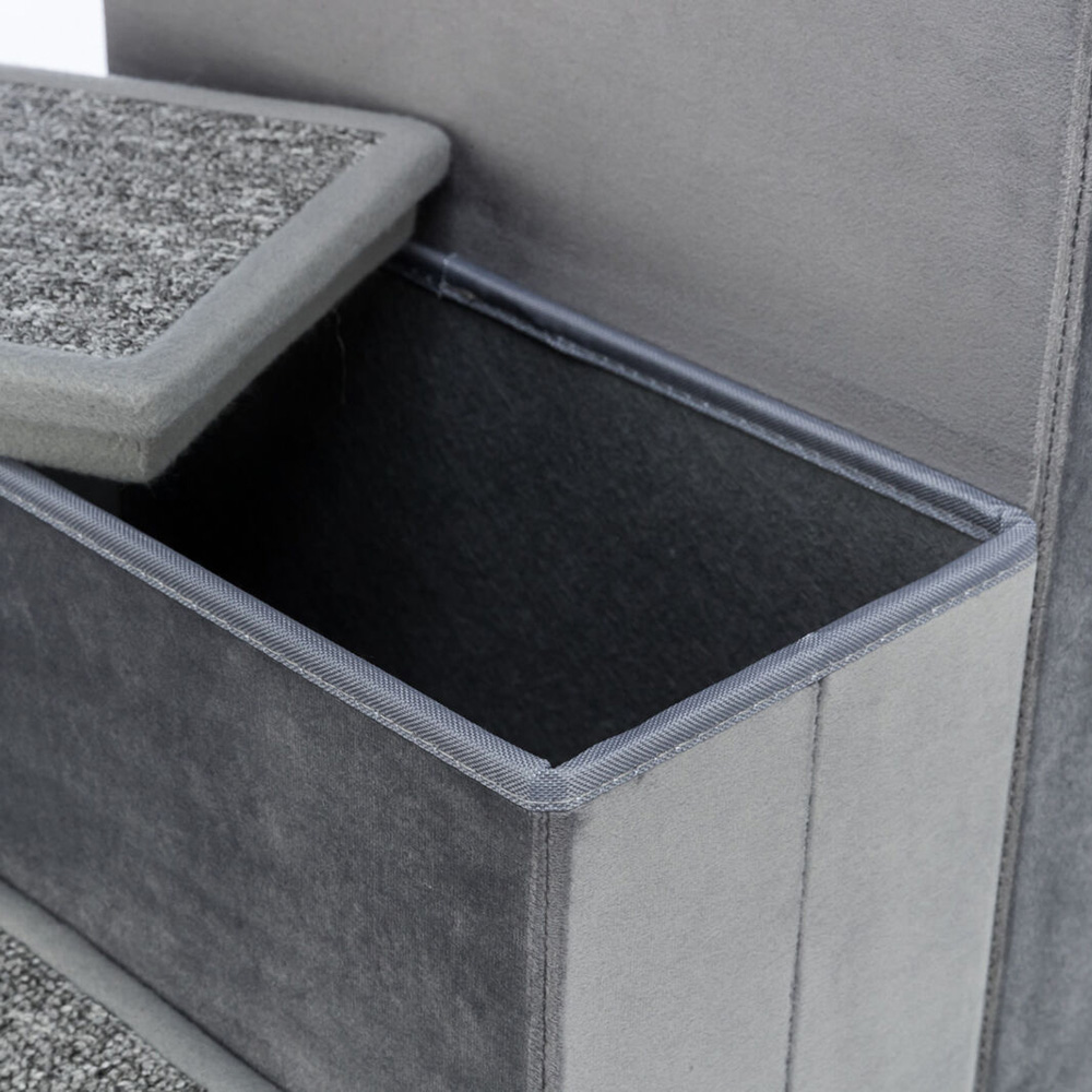 Caixa de arrumação cinzenta em tecido com tampa removível aberta