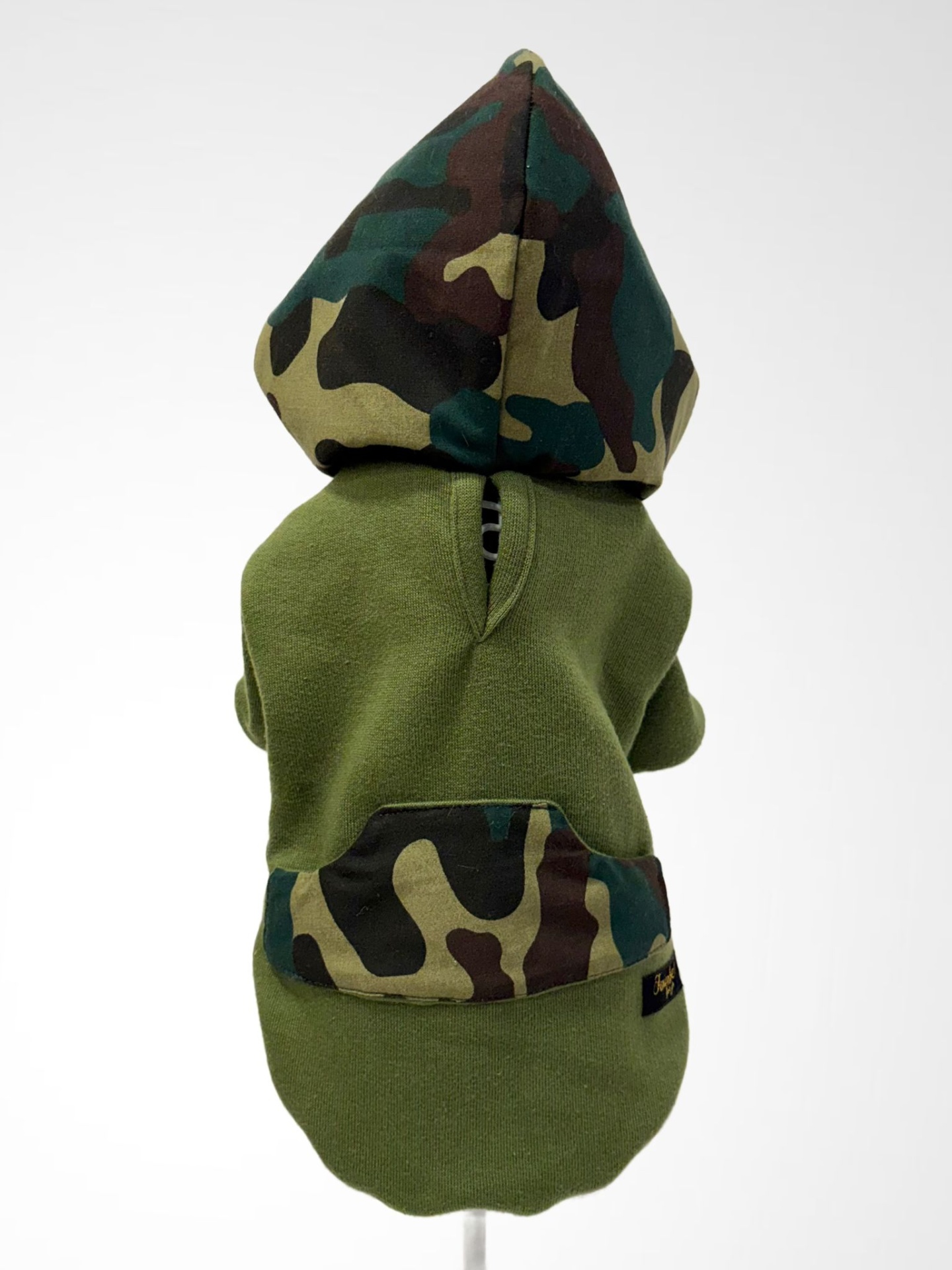 Casaco para cão verde com capuz e bolso camuflado