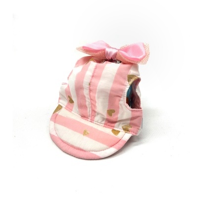 Boné para cão rosa e branco com corações dourados e laço cor-de-rosa