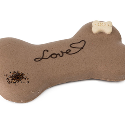 brinquedo para cão em forma de osso castanho claro com texto Love