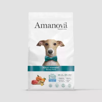 Saco branco de ração para cães Amanova com cão e texto