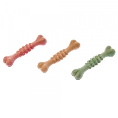 Três ossos de brinquedo para cães em rosa, castanho e verde com textura em relevo