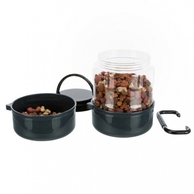 Conjunto para transportar comida de animais com recipiente transparente e tampa preta.