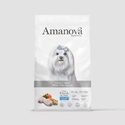 Embalagem de ração para cães Amanova Adult Mini White Hair Special com cão branco e texto informativo.