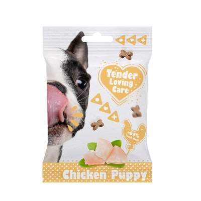 Embalagem branca de snacks para cães com cão e texto Tender Loving Care