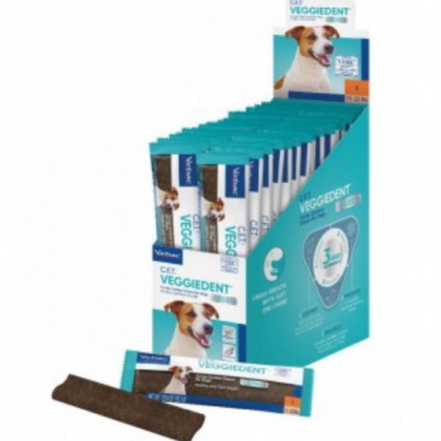 Embalagens de snacks dentais para cães VEGGIEDENT da Virbac e stick dental