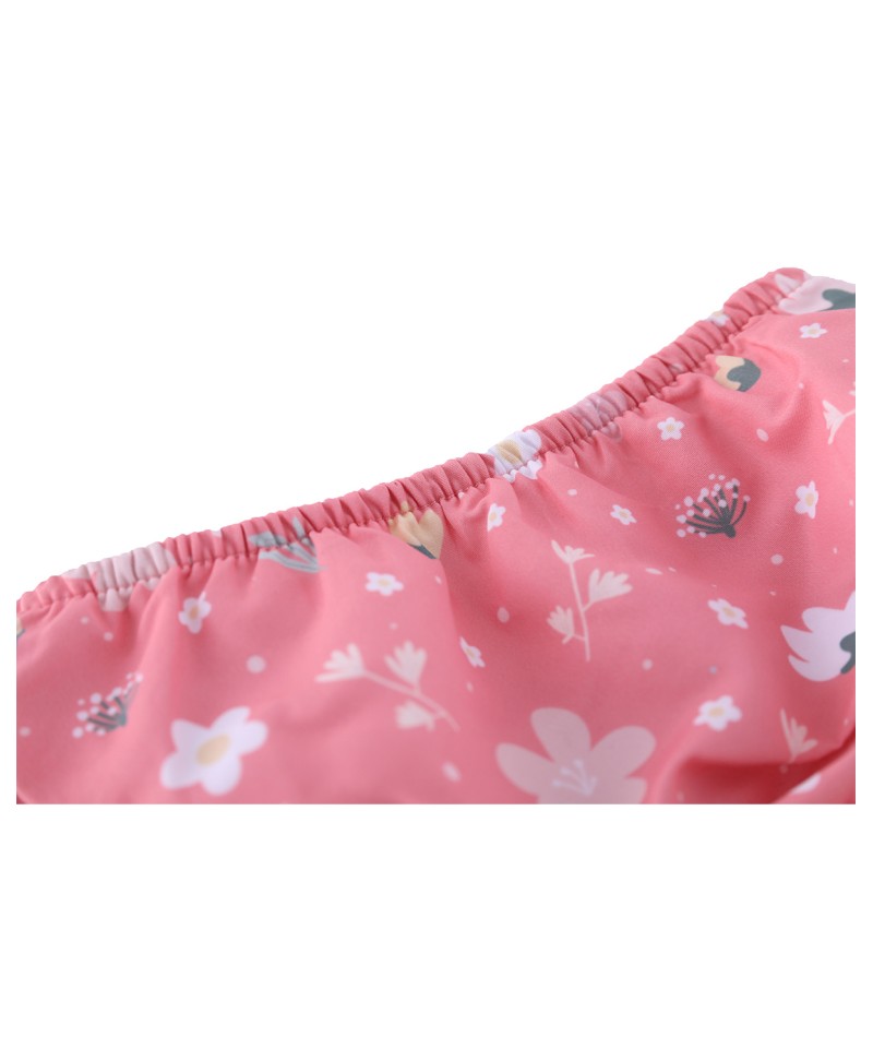 Pano rosa com padrão floral e elástico na borda