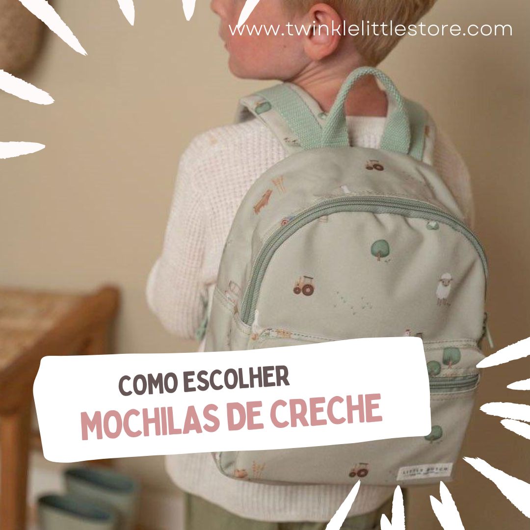 Como Escolher Mochilas de Creche Criança de costas com mochila pequena verde claro com desenhos e texto sobre mochilas de creche