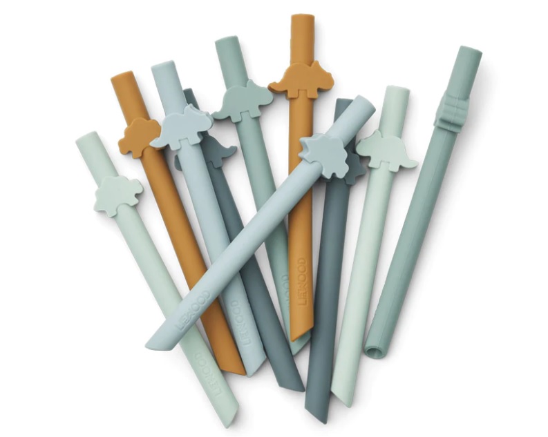 Canudos de silicone coloridos com decoração em forma de nuvem