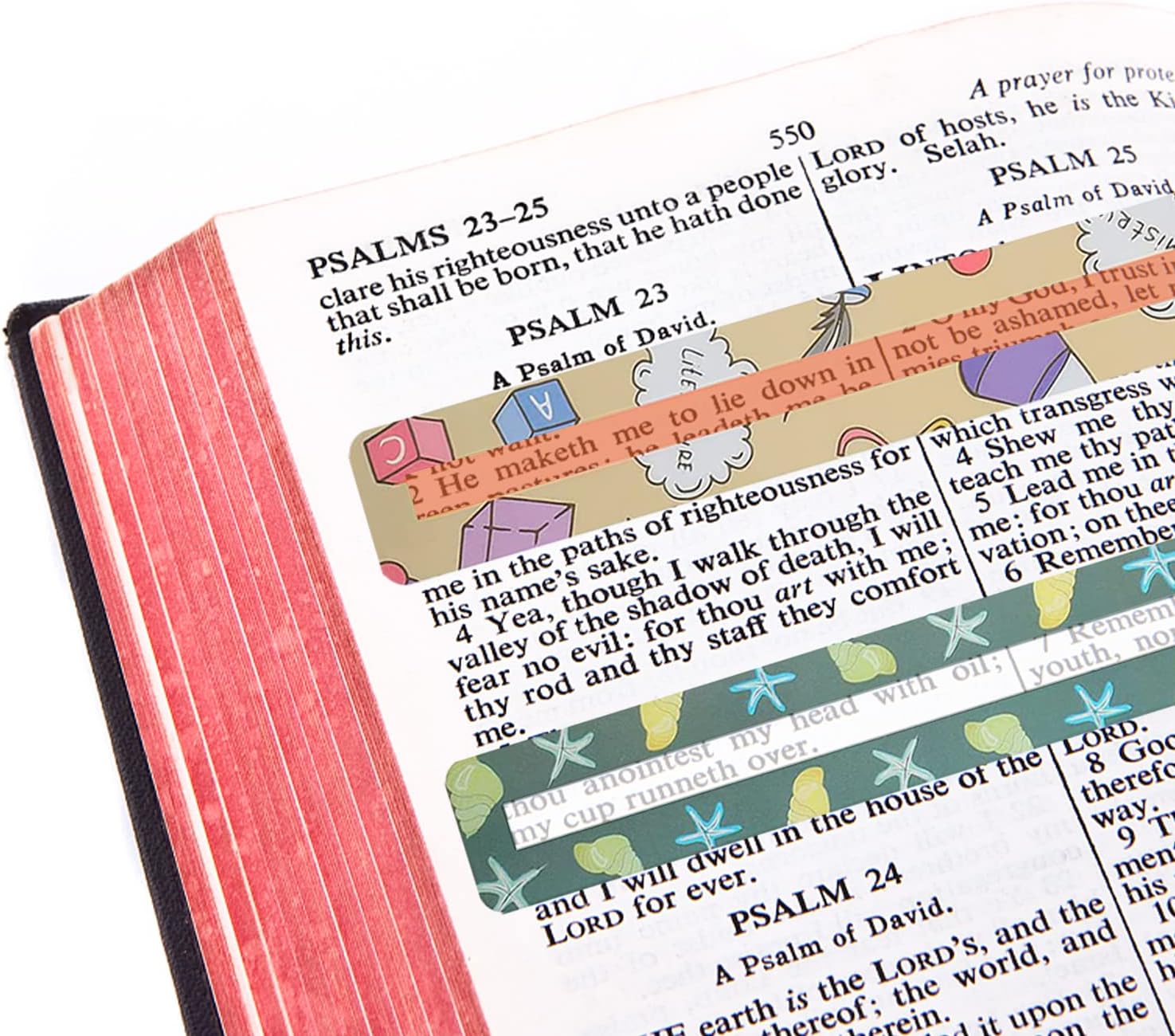 Bíblia aberta na página do SALMO 23 com anotação colorida e margens vermelhas.