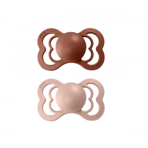 Duas chupetas de silicone castanha e rosa claro com inscrições SS18 e BIBS.