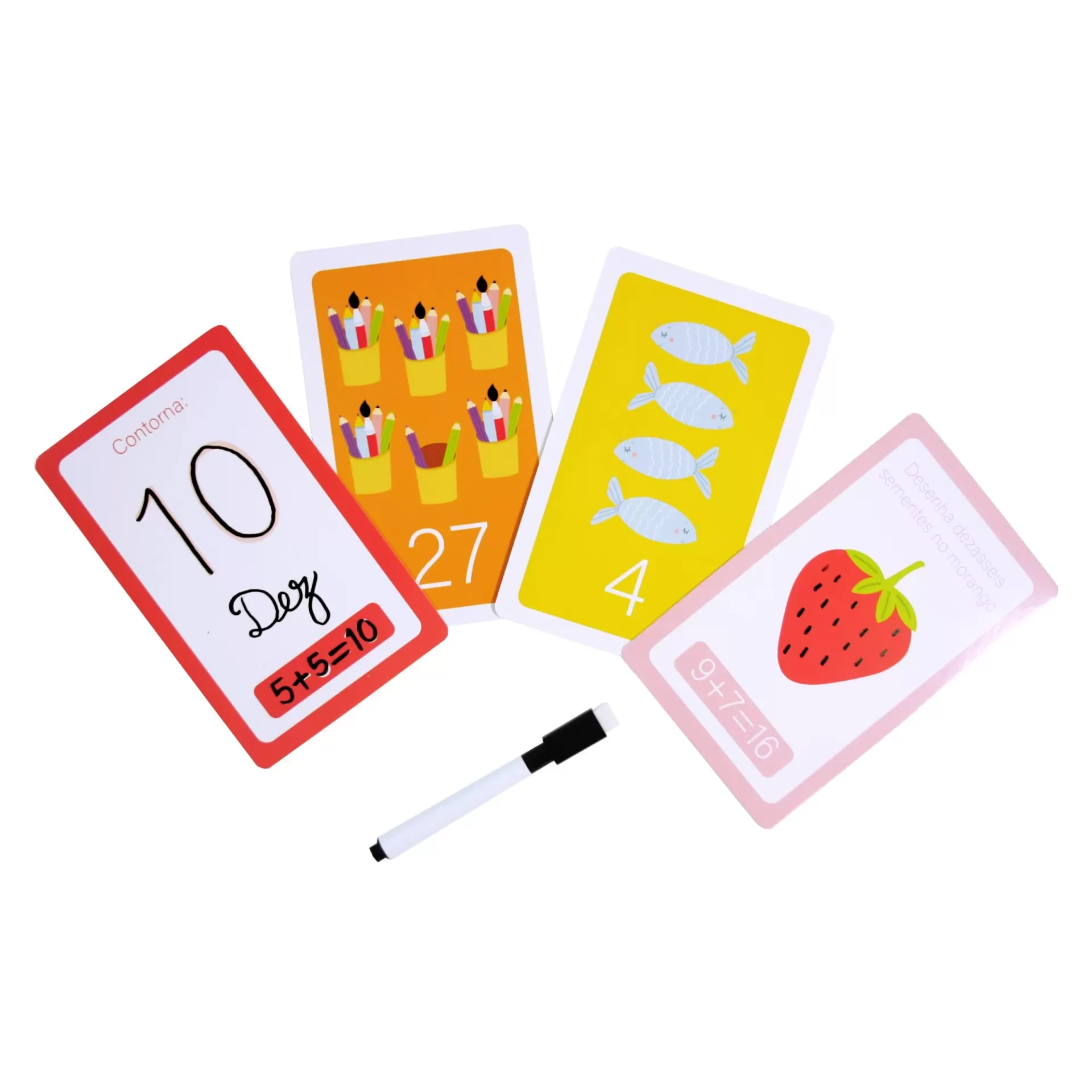 Cartas de jogo coloridas com números e desenhos e uma caneta branca e preta