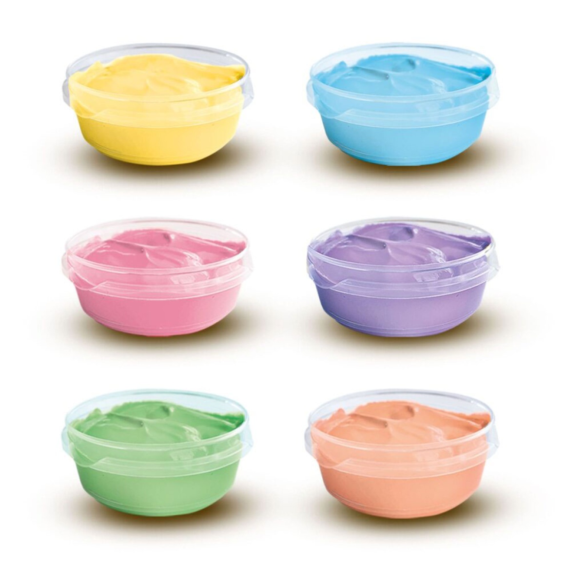 Recipientes transparentes com massas coloridas em amarelo, azul, rosa, roxo, verde e laranja