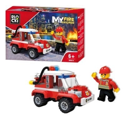 Brinquedo de construção BLOCKI MY FIRE BRIGADE com figura e veículo de bombeiros vermelho.