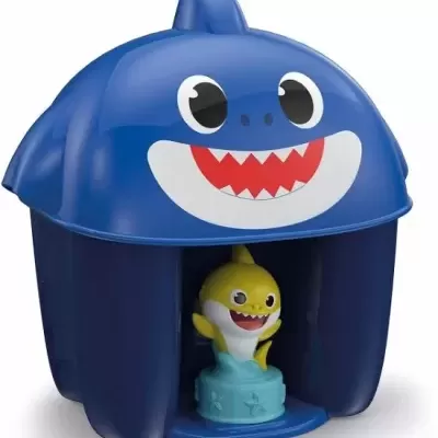 Brinquedo de tubarão azul com figura de tubarão bebé no interior